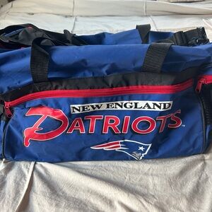 NFL New England Patriots Blue and Red Duffel Bag Clean 90s Vintage